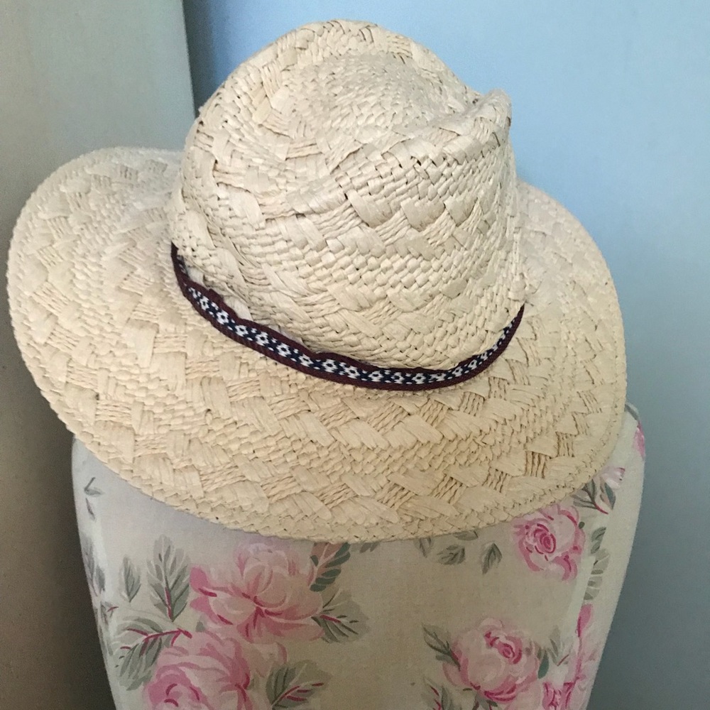Straw hat